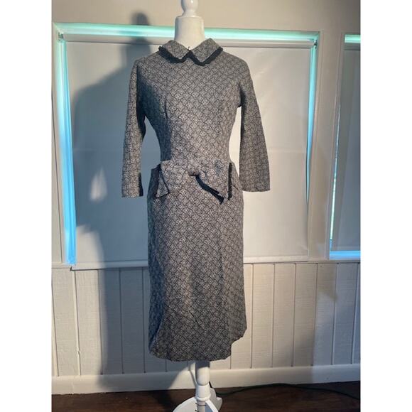 Vintage Bloomfield‎ by Connie Chase Wool Blend Sheath Dress (See Measurements) - Picture 1 of 7